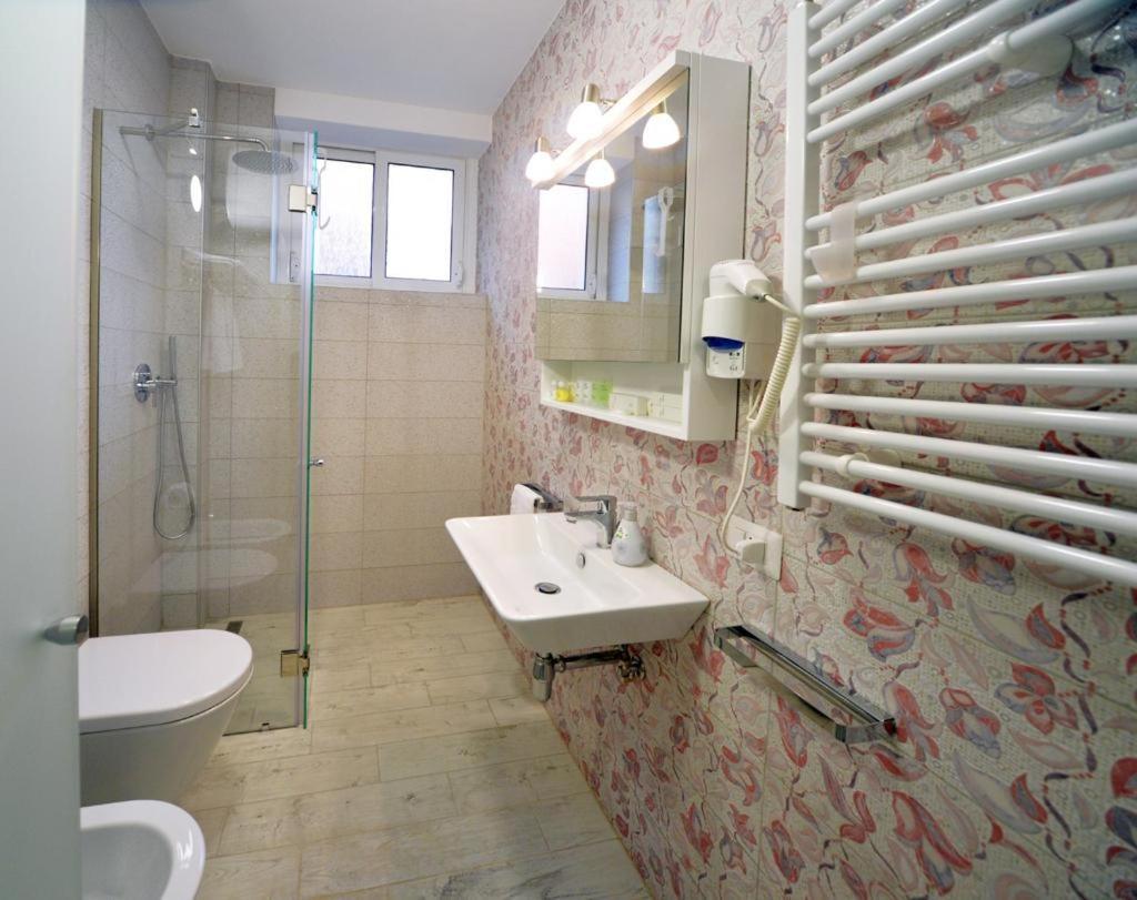 Konak Rooms L Skanderbeg Square Tirana Exterior photo